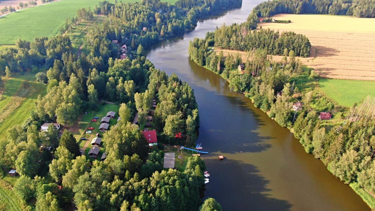 Autokemp Komornik Kunzak Exterior photo